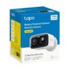 Na zdjęciu znajduje się opakowanie kamery TP-LINK Tapo C400, zewnętrznej, Wi-Fi, z napisem "Battery-Powered Outdoor Security Camera" oraz "1080p Full HD". Widoczne są również informacje o funkcjach, takich jak "Wire-Free, Worry-Free", "Up to 180-Day Batte
