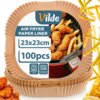 Na zdjęciu widoczne są papierowe foremki do frytkownicy powietrznej z logo "Vilde" oraz napisami: "AIR FRYER PAPER LINER", "23x23cm", "100pcs". W tle znajdują się frytki i kawałki kurczaka, a na dole ikony z oznaczeniami "OVEN" i "MICROWAVE".