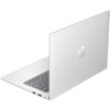 Srebrny laptop z widocznym logo HP na pokrywie, częściowo otwarty, ukazujący klawiaturę i touchpad. Na boku obudowy znajdują się porty USB.
