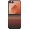 Etui na telefon z gradientowym wzorem w odcieniach pomarańczowego i czerwonego, z teksturą przypominającą tkaninę. W górnej części widoczne są dwa obiektywy aparatu i mały okrągły element.