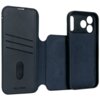 Granatowe etui skórzane z funkcją portfela, przeznaczone do Apple iPhone 17 Pro Max, z trzema kieszonkami na karty i wycięciami na aparat. Na dolnej części widoczny jest napis "DECODED".