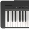 Na zdjęciu widoczna jest część klawiatury cyfrowego pianina z czarnymi i białymi klawiszami oraz panelem sterowania. Na panelu znajdują się napisy: "GRAND PIANO", "E. PIANO", "PIPE ORGAN", "HARPSI-CHORD", "ACCORDION", "DI ZI", "STRINGS", a także przyciski