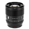Obiektyw fotograficzny z widocznymi oznaczeniami: "Pro", "AF 56/1.2 XF" oraz "VILTROX". Na obiektywie znajdują się także oznaczenia wartości przysłony od A do 16.