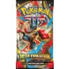 Opakowanie gry karcianej z kolorową grafiką przedstawiającą postać z serii Pokémon oraz teksty: "Pokémon", "Trading Card Game", "Mega Evolution", "10 Additional Game Cards" i oznaczenie wiekowe "6+". W tle widoczne są dynamiczne linie i kształty w różnych