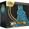 Pudełko z grą karcianą "Pokemon Trading Card Game" z napisem "Elite Trainer Box" i "Mega Evolution", ozdobione grafiką przedstawiającą postać Lucario na tle geometrycznego wzoru. Na dole widnieje ostrzeżenie: "WARNING: CHOKING HAZARD Small parts. Not for 
