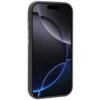 Czarne etui na telefon wykonane z syntetycznej skóry, zaprojektowane dla modelu Apple iPhone 17 Pro, z funkcją MagSafe. Etui ma gładką powierzchnię i wycięcia na przyciski oraz aparat.