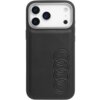 Czarne etui wykonane z syntetycznej skóry, przeznaczone do telefonu Apple iPhone 17 Pro, z widocznym wytłoczonym logo składającym się z czterech połączonych okręgów. Etui posiada wycięcia na trzy obiektywy aparatu oraz dodatkowe sensory.