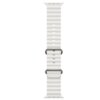 Biały pasek do zegarka z serii Apple Watch Ocean, przeznaczony do modeli 44/45/46/49mm, z widocznymi otworami regulacyjnymi i metalowymi zapięciami. Produkt oznaczony jako "Demo".