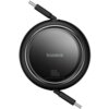 Czarny, okrągły zwijany kabel z logo "baseus" na środku oraz napisem "100W Retractable Charging Cable" poniżej. Kabel ma dwa złącza USB-C wystające z obudowy.