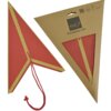 Czerwona gwiazda dekoracyjna z złotymi akcentami i czerwonym sznurkiem, zapakowana w kartonowe opakowanie z napisem "MICA Hanging star". Na opakowaniu znajdują się symbole dotyczące recyklingu i certyfikacji FSC.