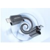 Na zdjęciu widoczny jest szary kabel z końcówkami USB-C i Lightning, z napisem "MOCOLL" na obudowach wtyczek. Kabel jest spiralnie zwinięty na jasnym tle.