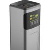 Szary powerbank z wyświetlaczem pokazującym informacje: "TOTAL OUTPUT 200W", "TOTAL INPUT 100W", "100%", oraz dane dotyczące portów USB-C1, USB-C2 i USB-A, takie jak "100.0W", "5.0A", "20.0V" dla USB-C1. Na górze urządzenia znajdują się trzy porty USB, w 