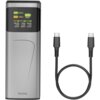 Szary powerbank z wyświetlaczem pokazującym "TOTAL OUTPUT 200W" i "TOTAL INPUT 100W 100%", obok znajduje się kabel USB-C. Na obudowie widoczne jest logo "hama".