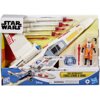 Opakowanie zawiera model statku kosmicznego X-Wing z serii Star Wars oraz figurkę postaci w pomarańczowym kombinezonie. Na opakowaniu widnieją napisy: "Star Wars", "Luke Skywalker's Force Strike X-Wing", "Power Force", "Epic World of Action", "Disney", "H