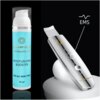 Na zdjęciu widoczne jest urządzenie do peelingu kawitacyjnego LUMINEO M22 5w1 oraz niebieski pojemnik z napisem "LUMINEO PROFESSIONAL LINE MOISTURIZING BOOSTER FOR ALL SKIN TYPES 75 ml". Obok urządzenia znajduje się oznaczenie "EMS".