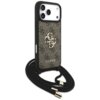 Brązowe etui na telefon z dużym, złotym logo "4G" i napisem "GUESS" na tle wzoru z powtarzającymi się motywami. Etui posiada czarny sznurek z metalowymi końcówkami.