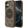Brązowe etui na telefon z wzorem 4G i okrągłym logo GUESS na środku, zaprojektowane dla Apple iPhone 17 z funkcją MagSafe. Etui ma teksturowaną powierzchnię i wycięcia na przyciski oraz aparat.