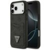 Czarne etui na telefon z teksturowanym wzorem i kieszonką na karty, ozdobione trójkątnym logo z napisem "GUESS U.S.A." oraz znakiem zapytania. Etui jest dopasowane do modelu telefonu z trzema obiektywami aparatu.