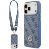 Niebieskie etui na telefon z wzorem 4G i logo GUESS, posiada metalowe przyciski oraz pasek na ramię. Etui jest kompatybilne z MagSafe i przeznaczone do Apple iPhone 17 Pro Max.