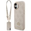 Etui na telefon w kolorze różowym z wzorem 4G i logo GUESS, ozdobione metalowymi elementami oraz paskiem do noszenia. Produkt jest przeznaczony do iPhone 17 i posiada funkcję MagSafe.