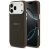 Brązowe etui na telefon z widocznym logo "GUESS" na tylnej części, zaprojektowane dla modelu iPhone z trzema aparatami. Etui posiada wycięcia na przyciski i porty, a jego powierzchnia ma delikatną teksturę.