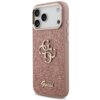 Różowe etui na telefon z brokatowym wykończeniem, ozdobione złotym logo składającym się z liter "G" i "4G", oraz napisem "Guess" na dole. Etui posiada wycięcia na aparat i przyciski boczne.