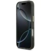 Na zdjęciu znajduje się czarne etui na telefon z wzorem przypominającym skórę pytona, przeznaczone do modelu Apple iPhone 17 Pro, z funkcją MagSafe. Etui ma wycięcia na przyciski i porty, a ekran telefonu wyświetla abstrakcyjny, ciemny wzór z okręgami.