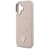 Różowe etui na telefon z wycięciem na aparat, ozdobione metalicznym obramowaniem oraz trójkątnym logo z napisem "GUESS USA" i znakiem zapytania. Na powierzchni etui widoczne są powtarzające się napisy "GUESS".