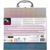 Brokatowe opakowanie z uchwytem zawiera szczegółowe informacje o produkcie "Zabawka brokatowe studio makijażu CRA-Z-ART My Look CRSS23" w kilku językach. Widoczne są także logo "Cra-Z-Art my look", symbole recyklingu, ostrzeżenia oraz kody kreskowe.
