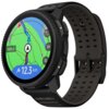 Czarny smartwatch z okrągłym wyświetlaczem, na którym widoczna jest kolorowa mapa z trasą i oznaczeniem "12.3 km". Pasek zegarka jest perforowany, a na ekranie znajdują się dodatkowe ikony nawigacyjne.