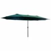 Ciemnozielony podwójny parasol ogrodowy o wymiarach 460x270x245 cm i wadze 12,3 kg, z centralnym czarnym stelażem. Produkt jest przedstawiony na białym tle.