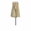 Beżowy podwójny parasol ogrodowy TILIA złożony, umieszczony na czarnym stelażu. Produkt ma wymiary 460x270x245 cm i waży 12,3 kg.