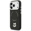 Czarne etui na telefon z trzema wycięciami na aparaty, ozdobione metalowym emblematem kota w okularach przeciwsłonecznych. Na etui widoczny jest napis "KARL LAGERFELD" ułożony w okrąg.