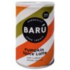 Puszka z napisem "BARÚ SURREALLY GOOD TREATS" oraz "Pumpkin Spice Latte with coffee & exotic spices" na tle pomarańczowo-białych i zielonych pasów. Na etykiecie znajduje się również czarne kółko z napisem "VEGAN RECIPE".