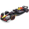 Zdalnie sterowany samochód wyścigowy w kolorach czarnym, czerwonym i żółtym z widocznymi logotypami "Red Bull", "Oracle", "Mobil" oraz "Pirelli" na oponach. Na karoserii znajdują się także napisy "BYBIT", "ROKIT" i "Claro".