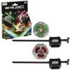 Opakowanie zabawki "HASBRO Beyblade X Star Wars" przedstawia dwóch bohaterów: Luke'a Skywalkera i Dartha Vadera, z widocznymi dwoma bączkami w kolorach zielonym i czerwonym oraz dwoma wyrzutniami z logo Star Wars. Na opakowaniu znajdują się napisy: "Beybl