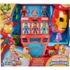 Zestaw figurek HASBRO Disney Jr. Marvel Iron Man and his Awesome Friends Siedziba Iron Mana G12595L0 w kolorowym opakowaniu z widocznymi figurkami Iron Mana i akcesoriami. Na opakowaniu znajdują się napisy: "TRY ME! ESSAIE-MOI! JETZT TESTEN! ¡PRUÉBAME! TE