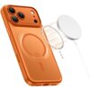Pomarańczowe etui na telefon z trzema wycięciami na aparaty oraz napisem "Precision machined apertures" w górnej części. Obok etui znajduje się okrągły, biały element z kablem, sugerujący funkcję MagSafe.