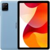 Niebieski tablet z widocznym logo "OSCAL" na obudowie, z przodu ekran wyświetlający abstrakcyjną grafikę w odcieniach czerwieni i pomarańczu. W lewym górnym rogu tylnej części urządzenia znajduje się prostokątny moduł aparatu z trzema obiektywami i lampą błyskową.