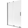 Dwuskrzydłowy, rozsuwany parawan nawannowy o wymiarach 120 x 150 cm, wykonany z matowego szkła w kolorze gun metal, z prostokątnym uchwytem. Produkt ma minimalistyczny design z metalowymi elementami montażowymi.