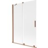 Dwuskrzydłowy parawan nawannowy o wymiarach 120 x 150 cm, wykonany z mrożonego szkła z elementami w kolorze szczotkowanej miedzi. Produkt posiada prostokątne uchwyty i mocowania w tym samym kolorze.