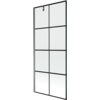 Szklany parawan nawannowy z czarną kratką, o wymiarach 80 x 150 cm, z metalowym uchwytem na górze. Produkt ma prostokątny kształt i wykończenie w kolorze gun metal.