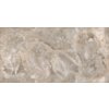 Na zdjęciu widoczna jest płytka podłogowo-ścienna o wymiarach 120 x 60 cm z połyskiem, o wzorze przypominającym naturalny kamień w odcieniach beżu i szarości, z delikatnymi żyłkami w kolorze brązowym. Powierzchnia płytek jest gładka i błyszcząca, co nadaje im elegancki wygląd.