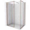 Przeszklona ścianka prysznicowa z ramką w kolorze różowego złota, umieszczona w narożniku z białymi, marmurowymi płytkami. Produkt ma minimalistyczny design z prostymi liniami i przezroczystym szkłem.