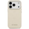 Beżowe etui na telefon z wytłoczonym wzorem i trzema otworami na aparaty, z widocznym napisem "GUESS" na dole. Produkt jest przeznaczony do Apple iPhone 17 Pro i posiada funkcję MagSafe.