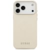 Beżowe etui na telefon z wytłoczonym wzorem i napisem "GUESS" na dole. W górnej części widoczne są trzy otwory na aparaty oraz dodatkowy otwór na lampę błyskową.