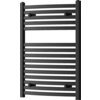 Czarny grzejnik łazienkowy o wymiarach 800 x 600 mm z poziomymi, równoległymi rurkami. Produkt ma moc 448 W i jest oznaczony jako "W103-0800-600-00-70".