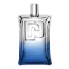 Na zdjęciu widoczna jest butelka perfum o metalicznym wykończeniu, z wyraźnym logo w kształcie liter "P" i "R". Na dole butelki znajduje się napis "paco rabanne".