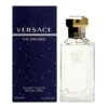 Na zdjęciu widoczna jest butelka wody toaletowej o pojemności 100 ml oraz jej opakowanie. Na opakowaniu znajduje się tekst: "VERSACE THE DREAMER, EAU DE TOILETTE, NATURAL SPRAY, 100 ml e, 3.4 US fl. oz."