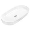 Biała, owalna umywalka nablatowa z gładką powierzchnią i centralnie umieszczonym odpływem. Produkt ma minimalistyczny design i jednolitą, błyszczącą powierzchnię.